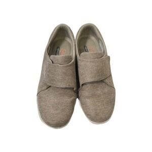 SKECHERS WOMENS 7.5 MADISON AVE WALKING SHOES TAUPE SLIP‎ ON CASUAL COMFORT